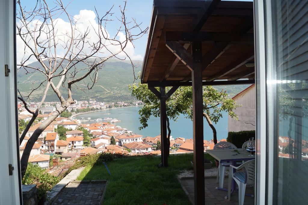 Snegar Apartments Ohrid Bagian luar foto