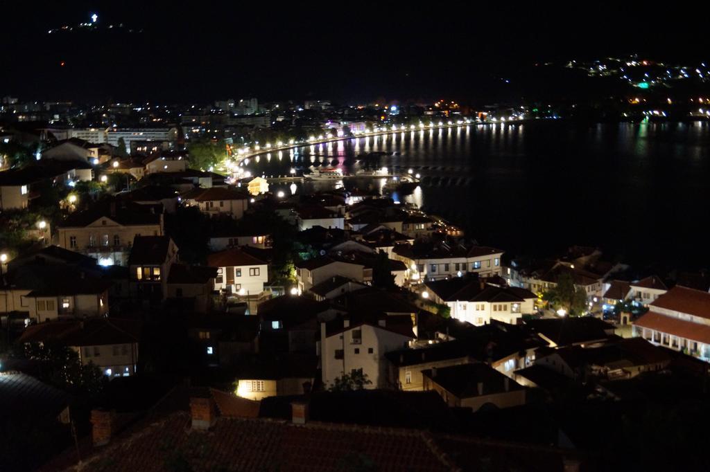 Snegar Apartments Ohrid Bagian luar foto