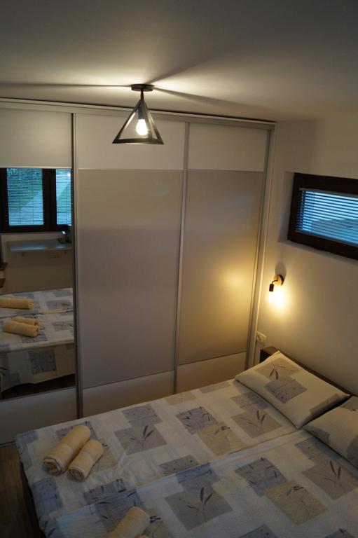 Snegar Apartments Ohrid Bagian luar foto